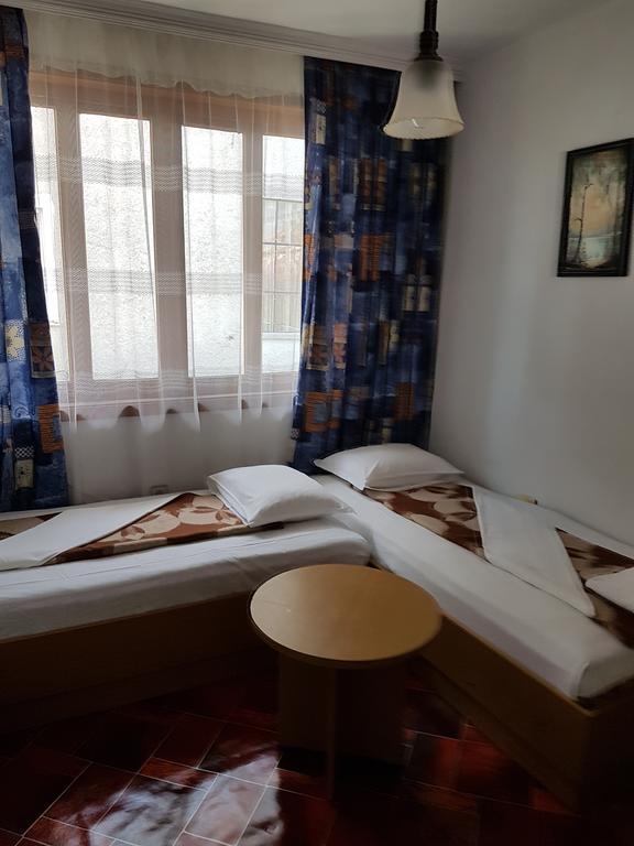 Guest Rooms Denitsa Obzor Exteriör bild